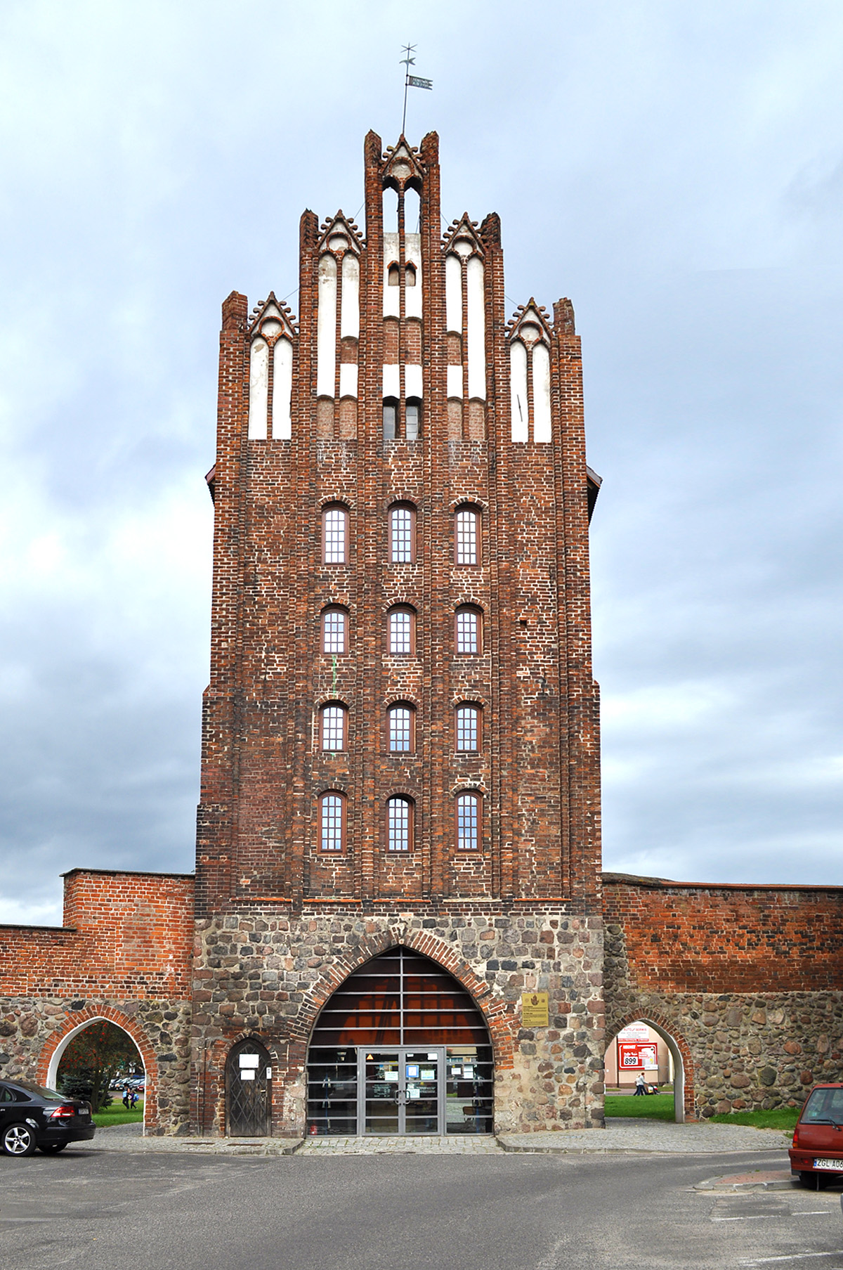 Medieval defensive walls